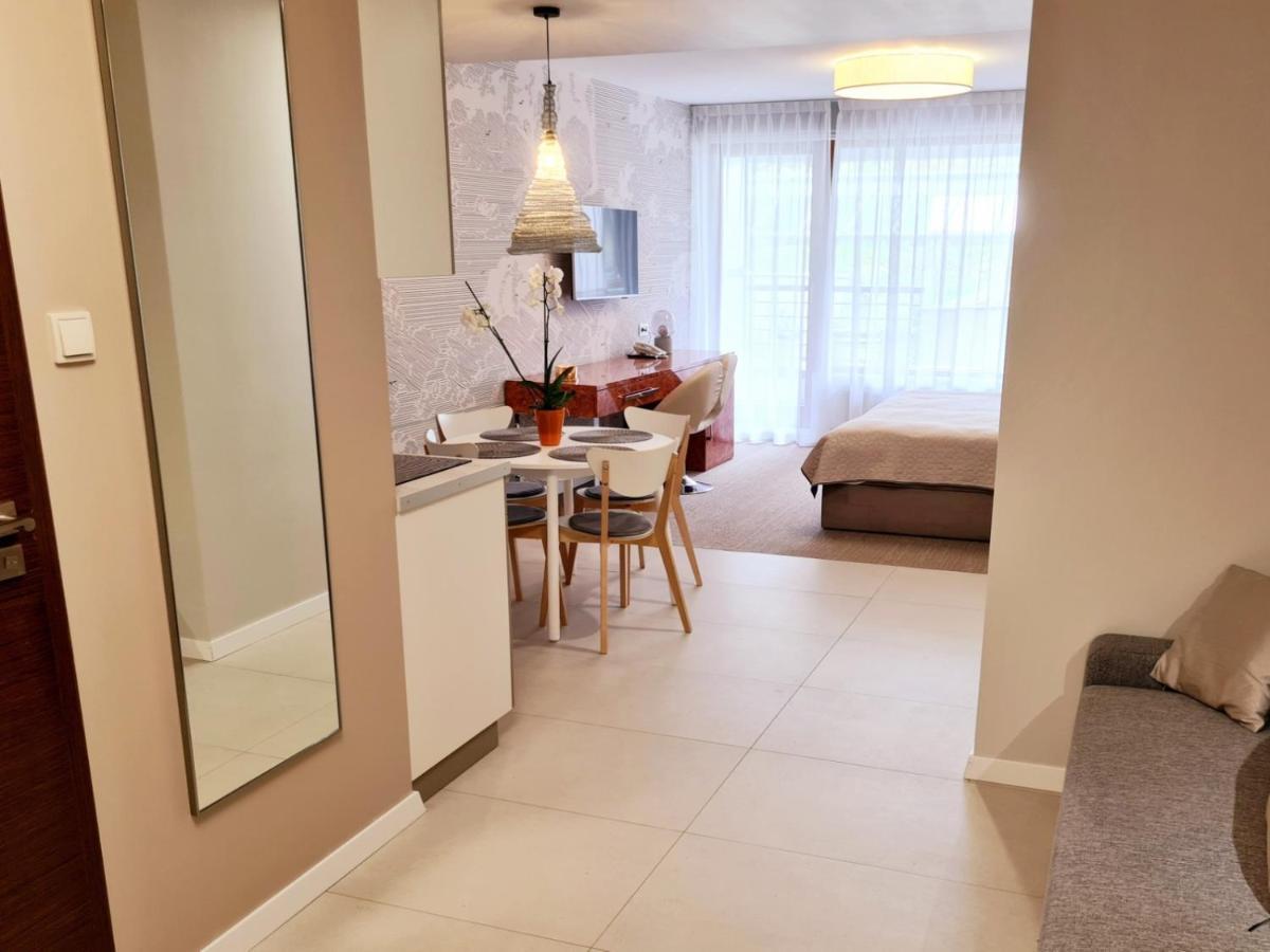 Apartament Royal Tulip 코워브제크 외부 사진